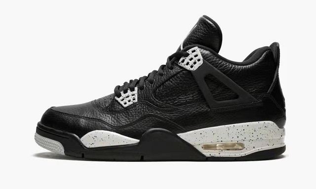 Air Jordan 4 Retro Oreo